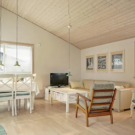 بيت للعطل 4 Person In Gudhjem-by Traum غودهيم