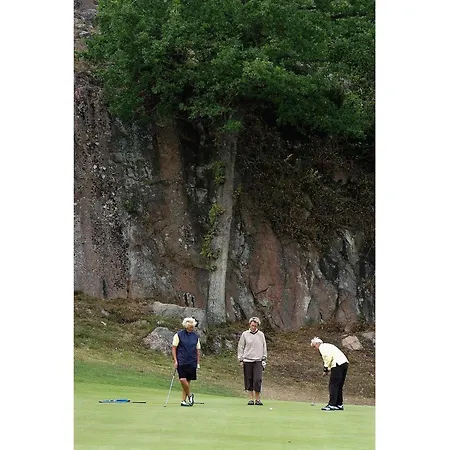 4 Person In Gudhjem-by Traum غودهيم